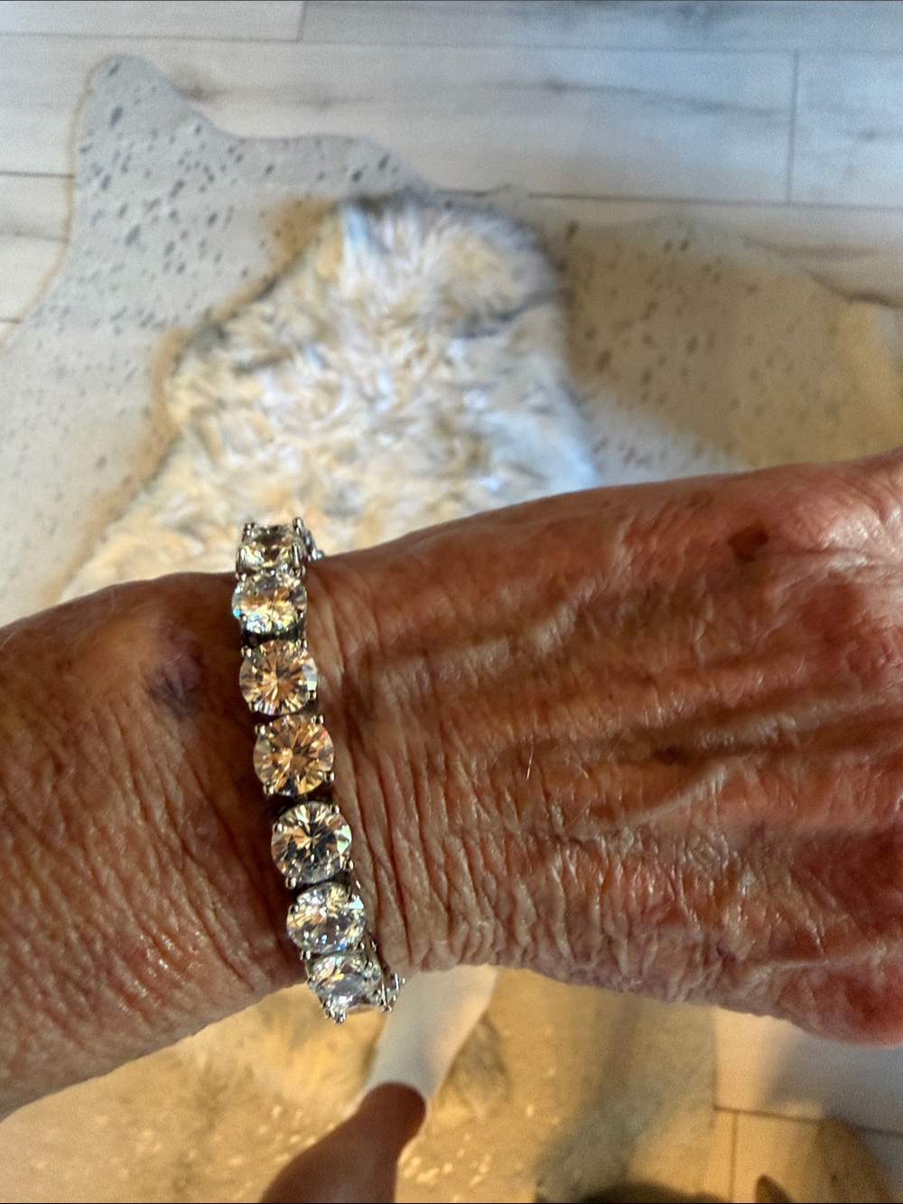 Classic Clear Crystal Tennis Bracelet - White/Silver